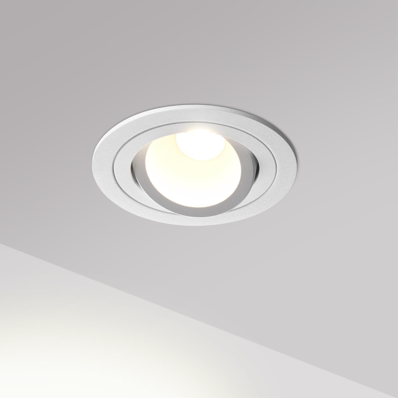 позволяя настраивать освещение дистанционно с помощью пульта ДУ (арт.359640 в комплект не входит)