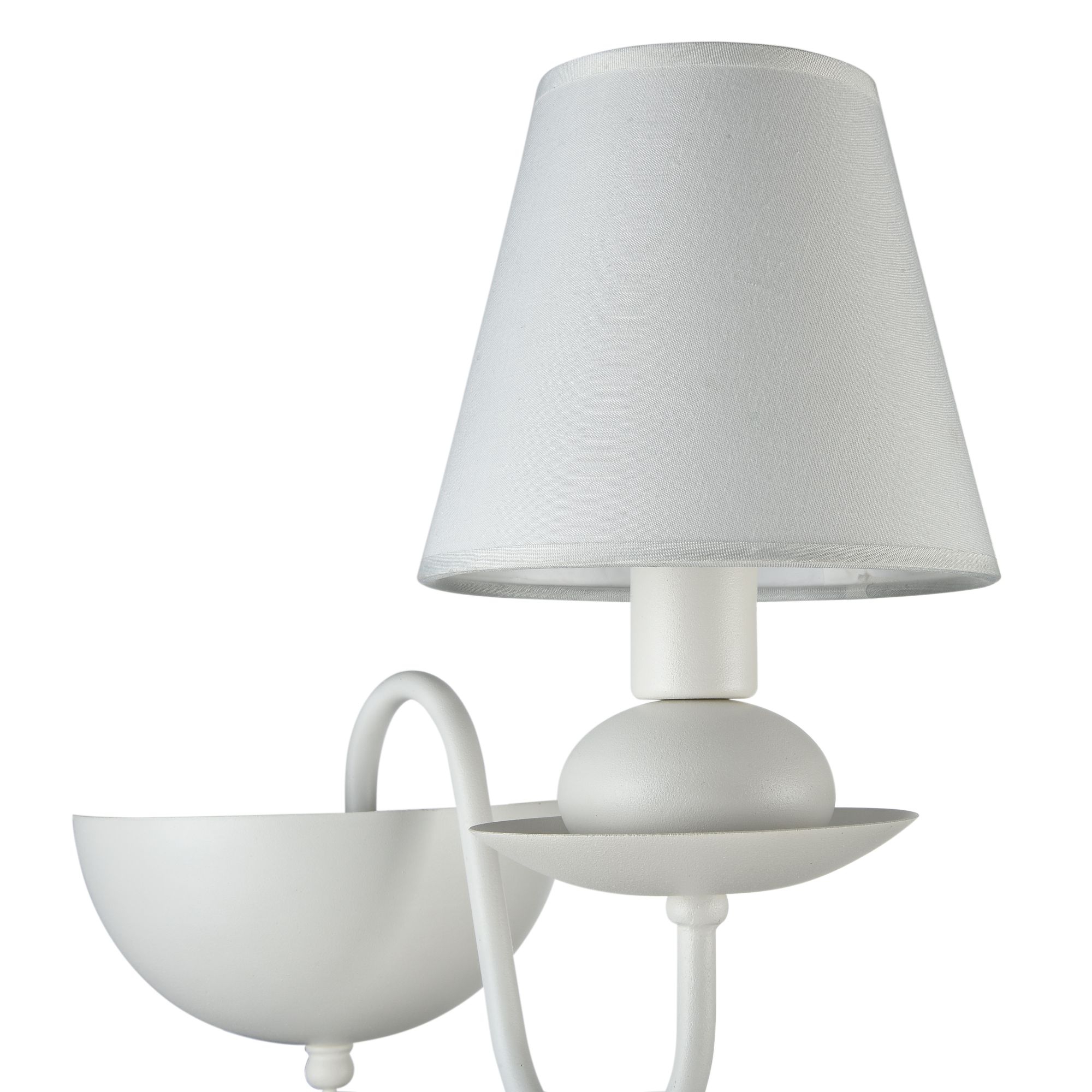 в котором выполнена арматура