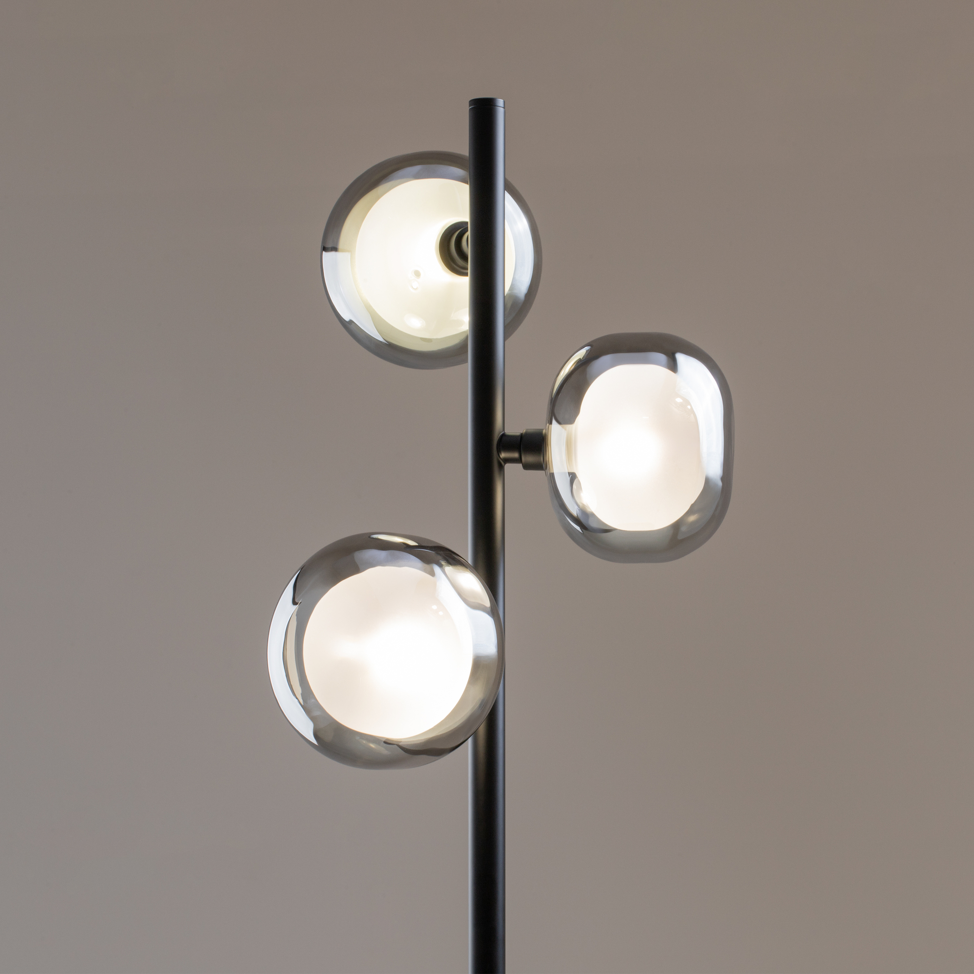 Напольный светильник (торшер) Freya FR5435FL-03B — изображение 3