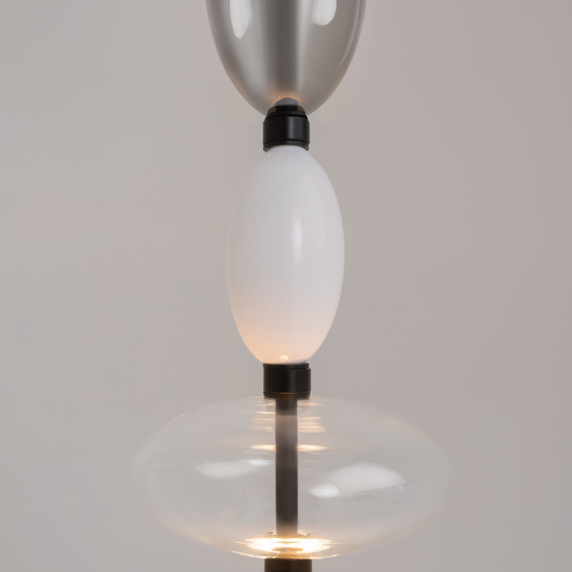 Подвесной светильник Monochrome 2700К 17Вт, GU10x1 Подвесной светильник Maytoni MOD071PL-L8B3K3 — изображение 3