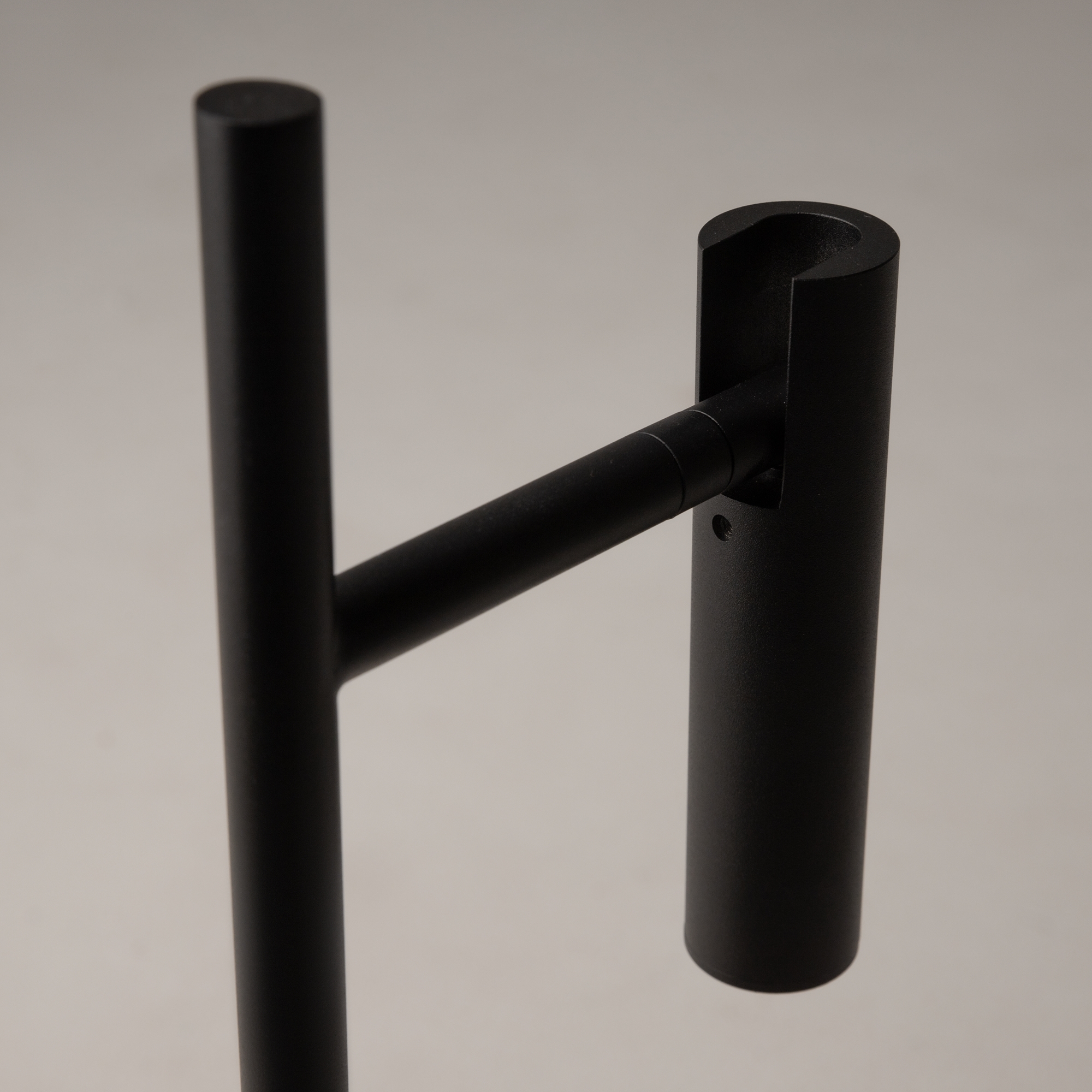 Напольный светильник (торшер) Estudo 3000К 11Вт Напольный светильник (торшер) Maytoni Z010FL-L8B3K — изображение 3