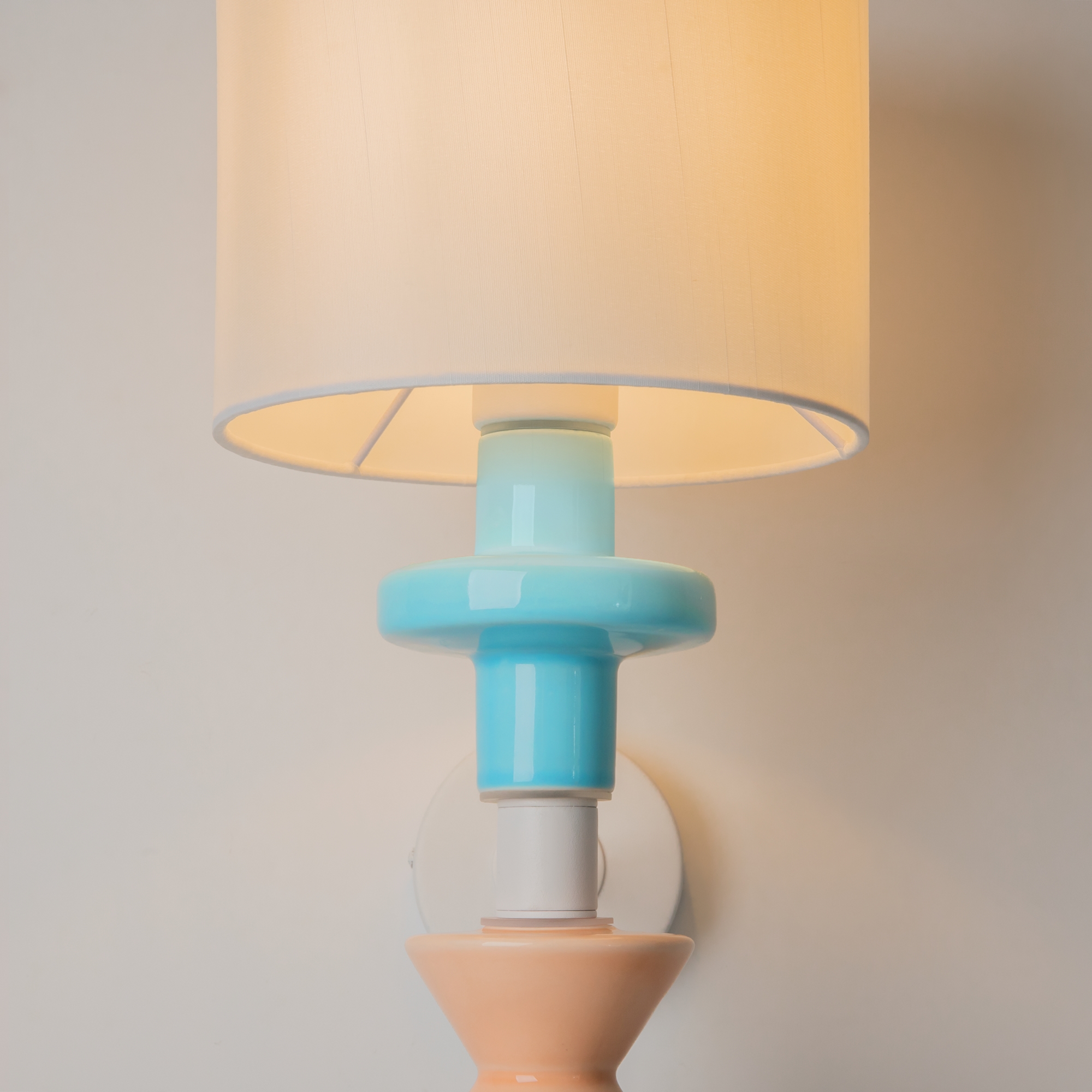 Настенный светильник (бра) Comforty E27х1 Настенный светильник (бра) Maytoni MOD298WL-01W — изображение 2