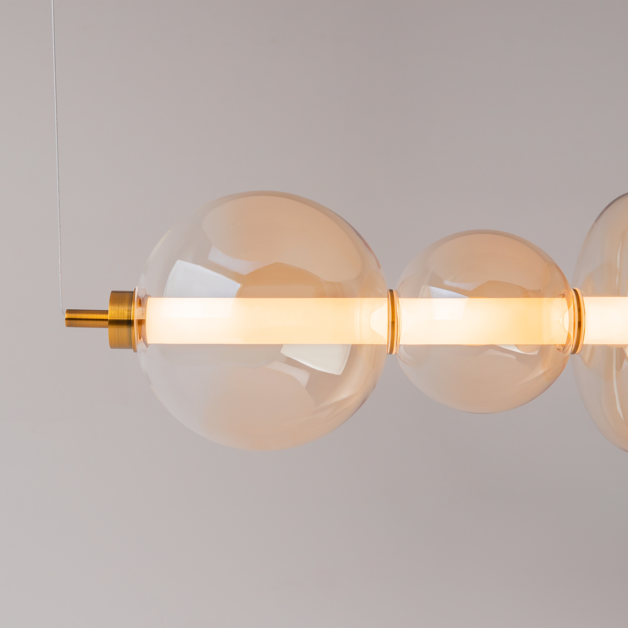 Подвесной светильник Futuro 3000К 40Вт Подвесной светильник Maytoni MOD307PL-L40BS3K — изображение 3