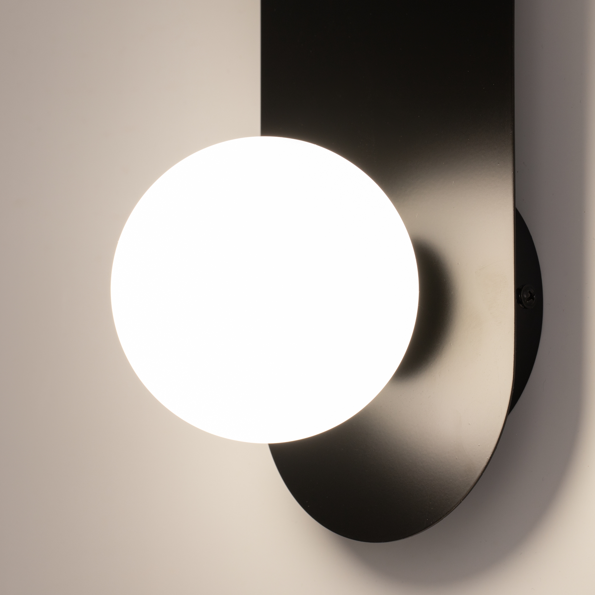 Настенный светильник (бра) Bao G9х1 Настенный светильник (бра) Maytoni MOD419WL-01B — изображение 3