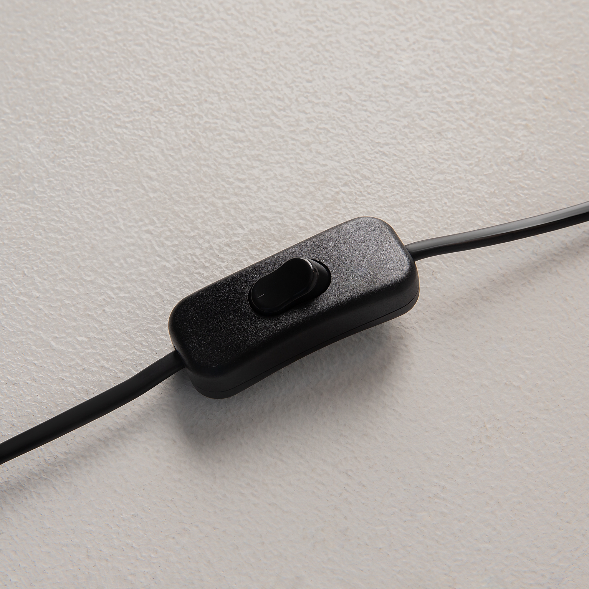 Настольный светильник Calvin Table E27х1 60Вт Настольный светильник Maytoni Z181-TL-01-B — изображение 4