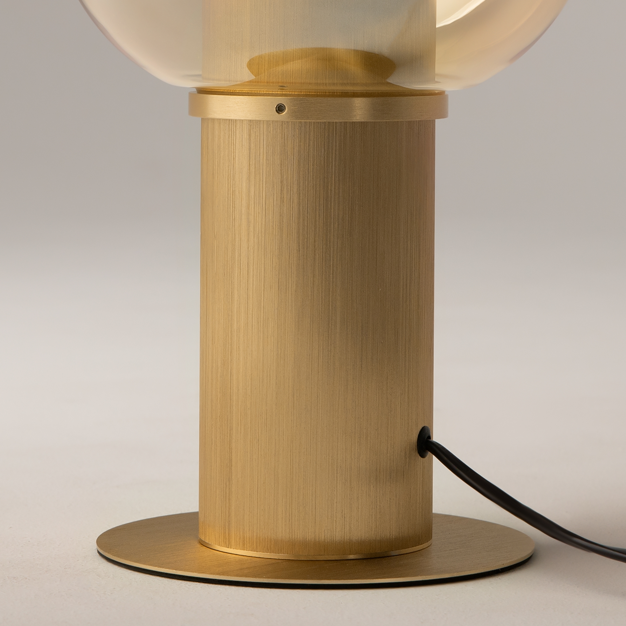 Настольный светильник Smart Casual E27х1 Настольный светильник Maytoni MOD414TL-01G — изображение 3