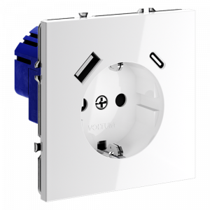 Розетка встраиваемая VOLTUM S70 с заземлением и защитными шторками