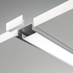 Алюминиевый профиль встраиваемый с фланцем 22x6 (Серебро